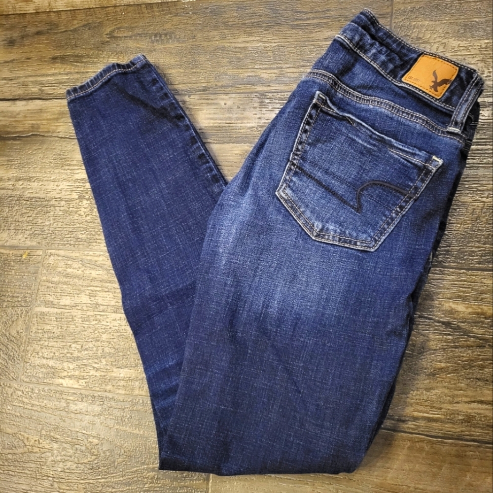 American Eagle "Jegging" Style Jeans Size 0